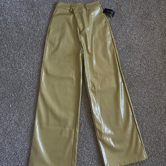 Danielle bernstein patent faux leather pants - Picture 3 of 4